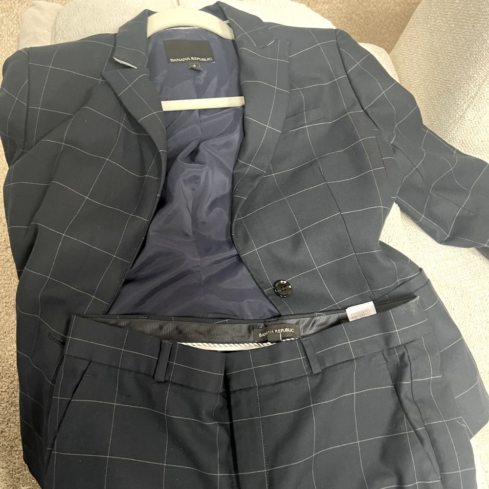 Banana Republic two piece suit